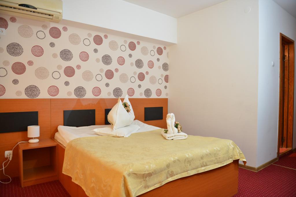 Hotel Valahia Targoviste Exteriér fotografie
